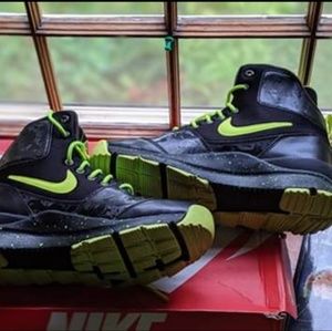 🗣️ SOLD ON MERCARI 🗣️ Nike ACG sneakers